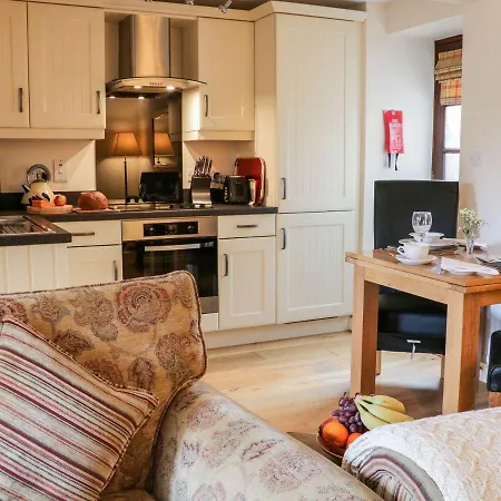 The Threshing Floor At Tennant Barn * Skipton